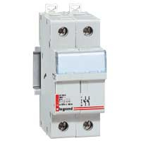Патрон на DIN-рейку 2P/20А-400V д/предохр. 8.5х31.5 Патрон на DIN-рейку 2P/20А-400V д/предохр. 8.5х31.5