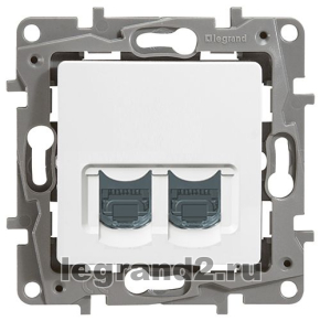 Розетка RJ11+RJ45 кат. 5UTP Legrand Etika (белая) Розетка RJ11+RJ45 кат. 5UTP Legrand Etika (белая)
