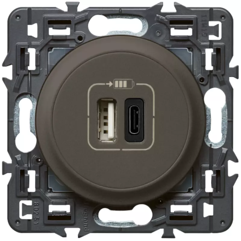 Зарядное устройство USB Legrand, USB-A + USB-C, 3A (графит) Зарядное устройство USB Legrand, USB-A + USB-C, 3A (графит)