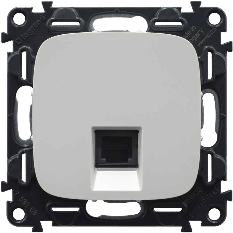 Розетка RJ45 Кат.5е UTP Valena Allure (белый) Розетка RJ45 Кат.5е UTP Valena Allure (белый)