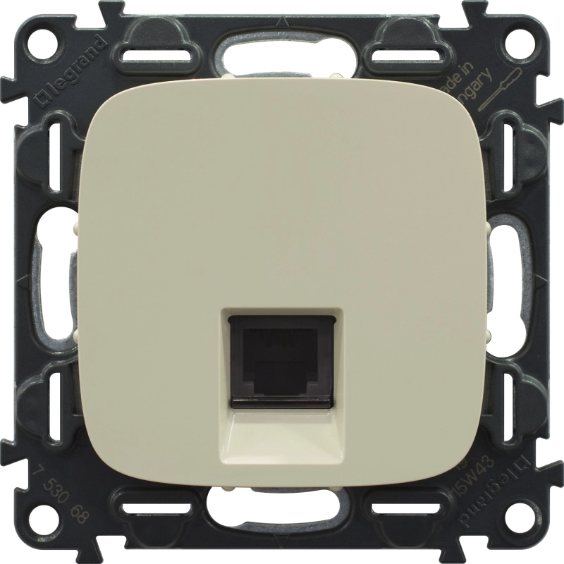 Розетка RJ45 Кат.5е UTP Valena Allure (слоновая кость) Розетка RJ45 Кат.5е UTP Valena Allure (слоновая кость)