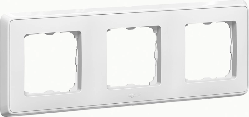 Рамка Legrand Cariva трёхпостовая — цвет белый Рамка Legrand Cariva трёхпостовая — цвет белый