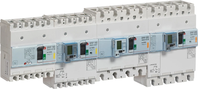 DPX3 электр 250A 70kA 3P DPX3 электр 250A 70kA 3P