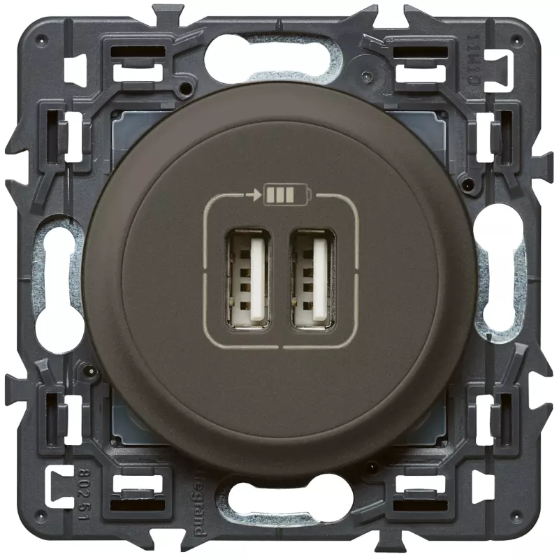 Зарядное устройство USB Legrand, USB-A x 2, 3A (графит) Зарядное устройство USB Legrand, USB-A x 2, 3A (графит)