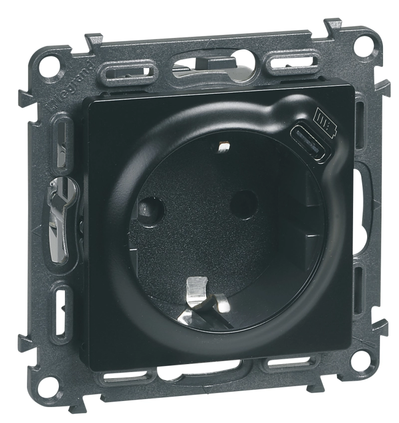 Legrand Valena LIFE. ������� ��������������� 2�+� 16� ~250� �� ���������� �������� ����������� USB C 1.5� 5�. � ������� �������. ��������.