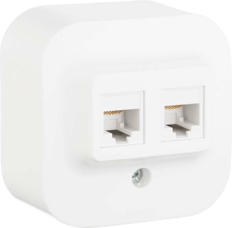 Розетка информационная RJ45 двойная категория 5e Legrand Quteo (Белый) Розетка информационная RJ45 двойная категория 5e Legrand Quteo (Белый)