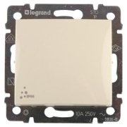   IP44 Legrand Valena ( )