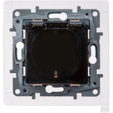    IP44 Legrand      ()