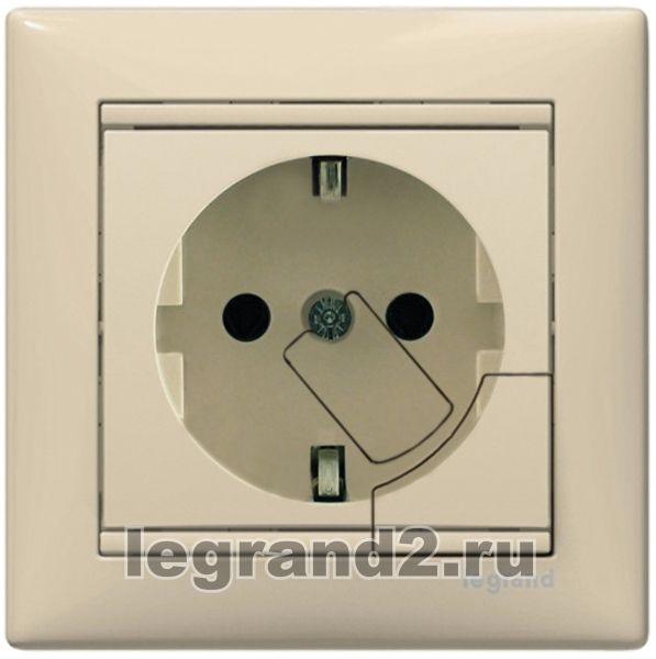 Розетка с заземлением немецкий стандарт с катапультой Legrand Valena (слоновая кость) Розетка с заземлением немецкий стандарт с катапультой Legrand Valena (слоновая кость)