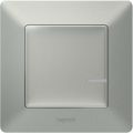  / Legrand Valena Life ()