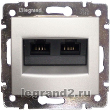 Розетка 2×RJ45 Кат.5e UTP Legrand Valena (алюминий) на захватах Розетка 2×RJ45 Кат.5e UTP Legrand Valena (алюминий) на захватах